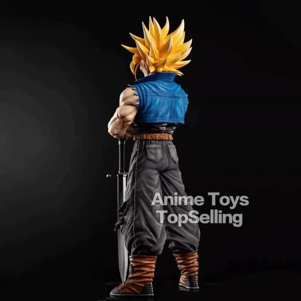 Trunks: Dragon Ball's Majestic Prestige Figure - Image 3